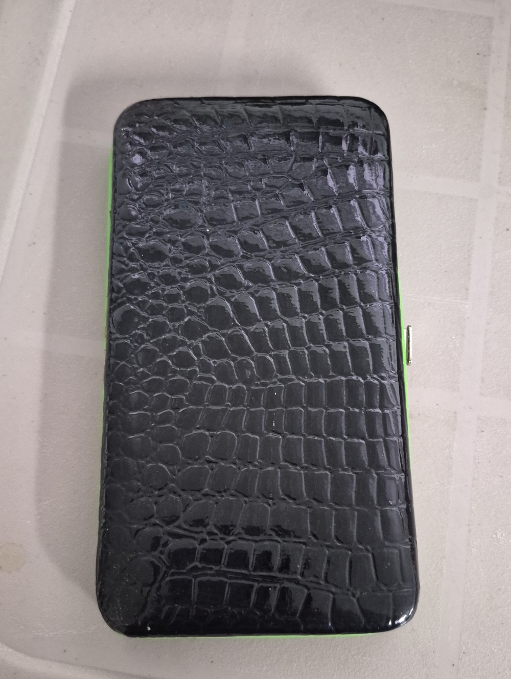 Black Croc-Texture Flip Credit CarsCase - Unbranded